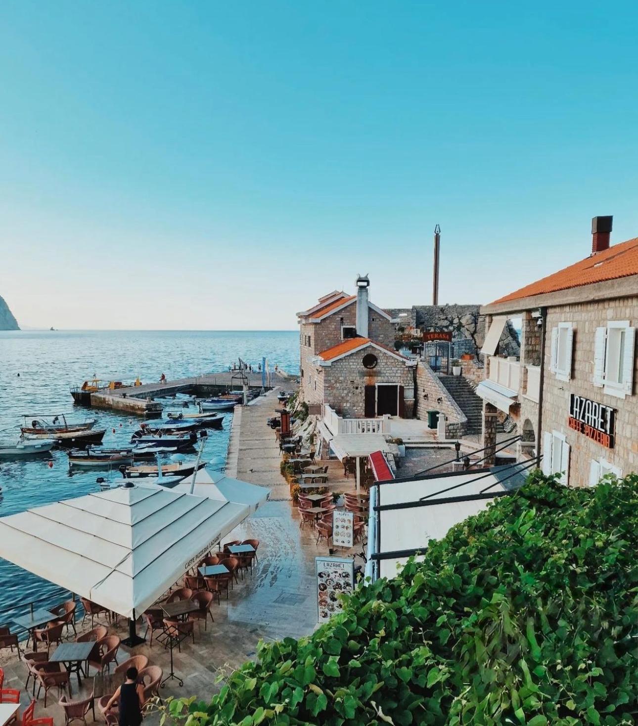 Apartments First Line Petrovac Exterior photo